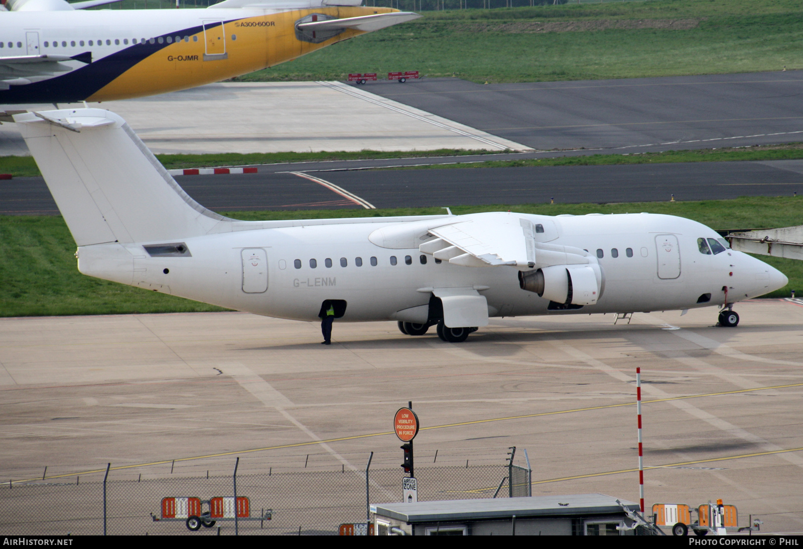 Aircraft Photo of G-LENM | British Aerospace Avro 146-RJ85 | AirHistory.net #254338