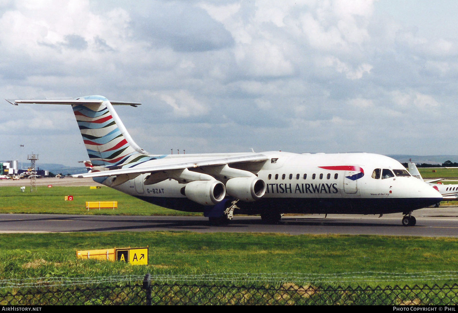 Aircraft Photo of G-BZAT | British Aerospace Avro 146-RJ100 | British Airways | AirHistory.net #254389