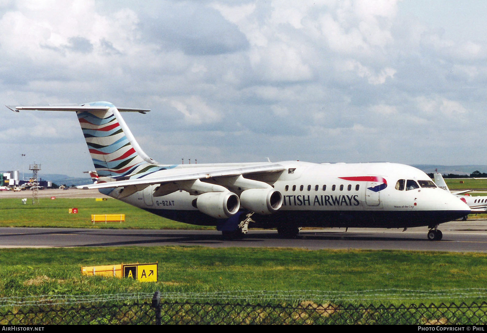 Aircraft Photo of G-BZAT | British Aerospace Avro 146-RJ100 | British Airways | AirHistory.net #254389