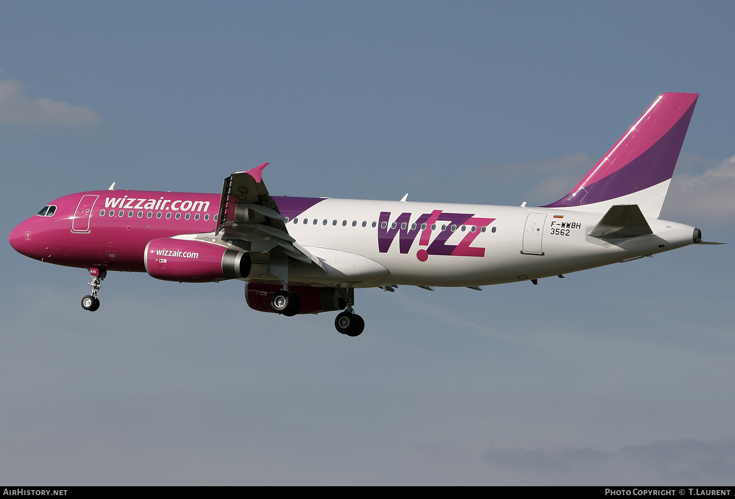 Aircraft Photo of F-WWBH | Airbus A320-232 | Wizz Air | AirHistory.net #254483