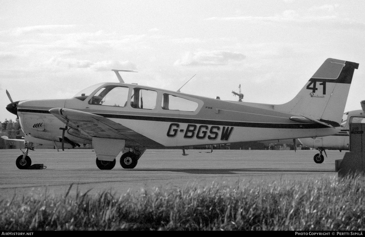 Aircraft Photo of G-BGSW | Beech F33 Bonanza | AirHistory.net #254488
