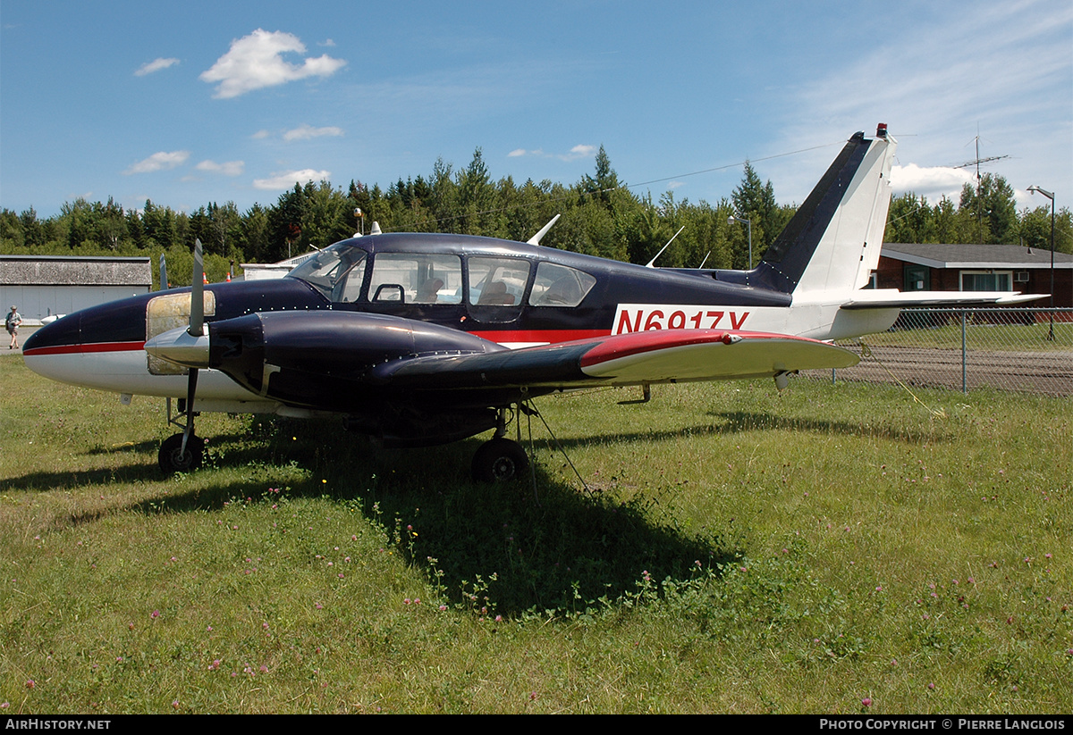 Aircraft Photo of N6917Y | Piper PA-23-250 Aztec | AirHistory.net #254574