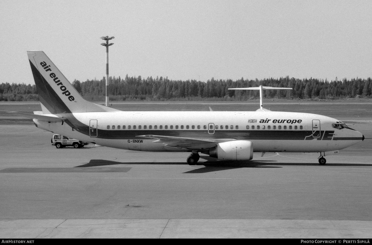 Aircraft Photo of G-BNXW | Boeing 737-33A | Air Europe | AirHistory.net #254598