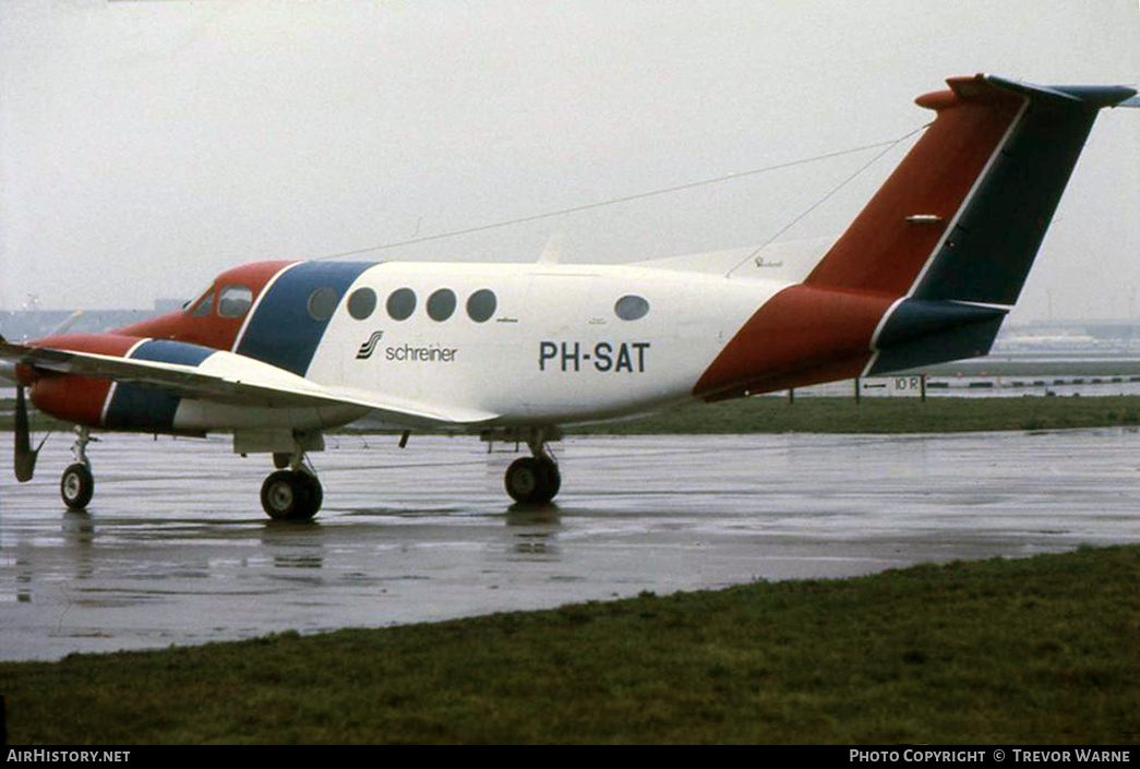 Aircraft Photo of PH-SAT | Beech 200 Super King Air | Schreiner Airways | AirHistory.net #254752