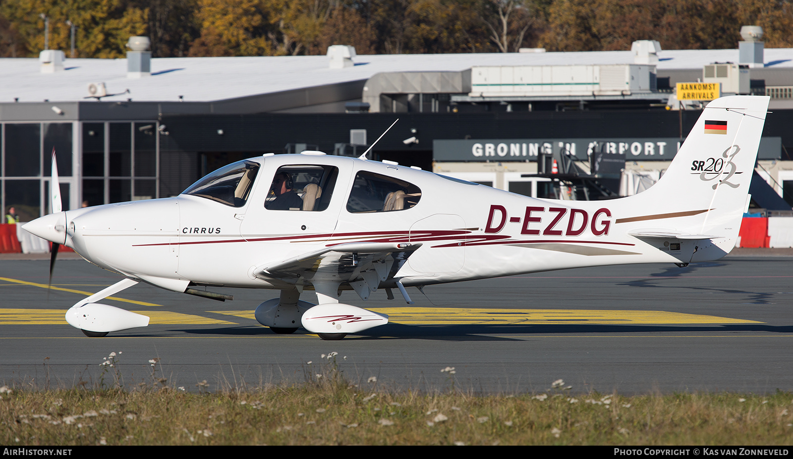 Aircraft Photo of D-EZDG | Cirrus SR-20 G2 | AirHistory.net #254861