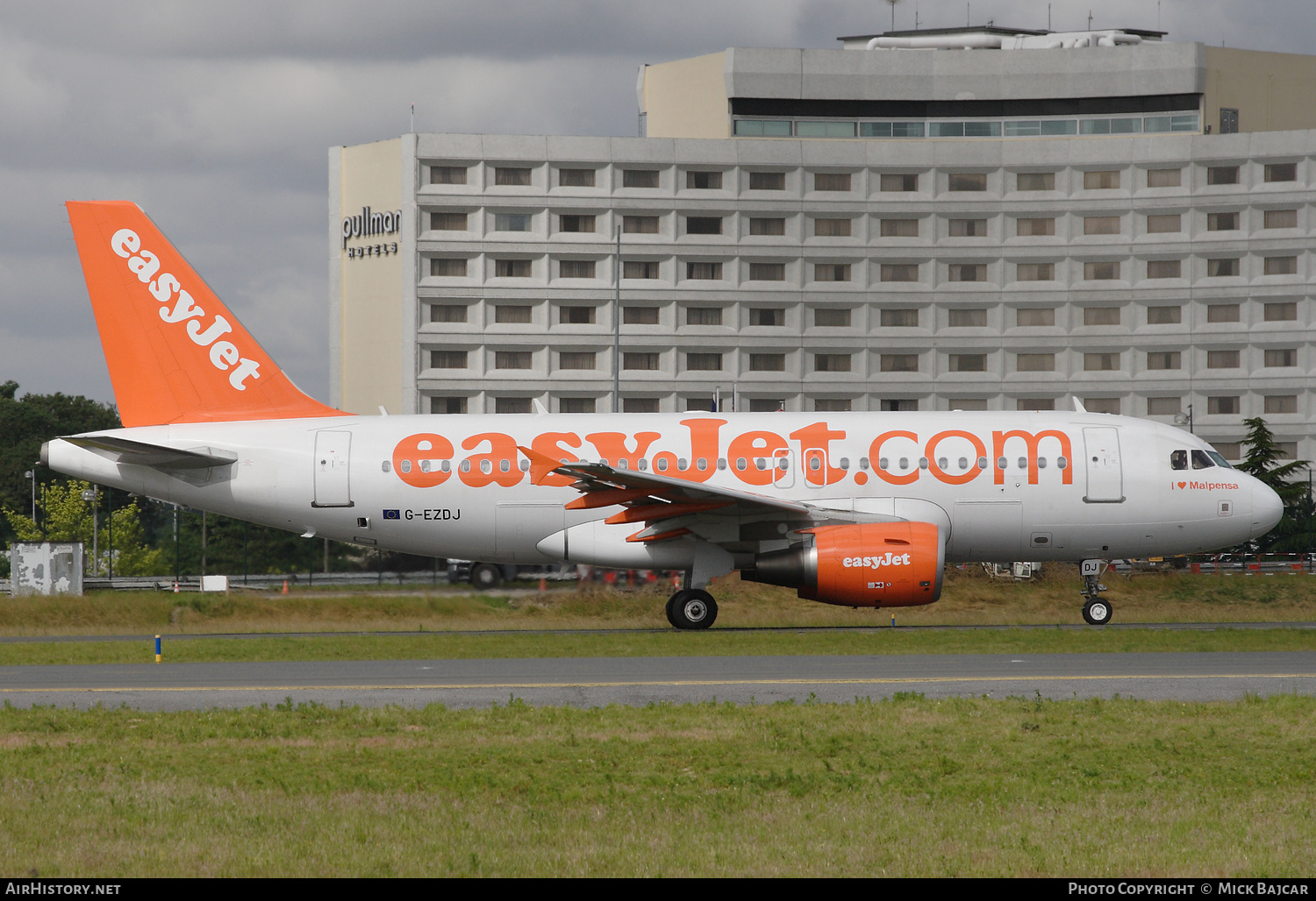 Aircraft Photo of G-EZDJ | Airbus A319-111 | EasyJet | AirHistory.net #254870