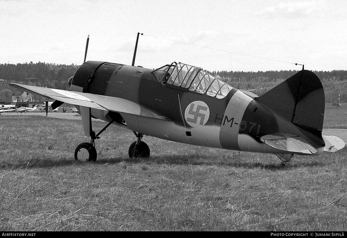 Aircraft Photo of HM-671 | VL Humu | Finland - Air Force | AirHistory.net #254941