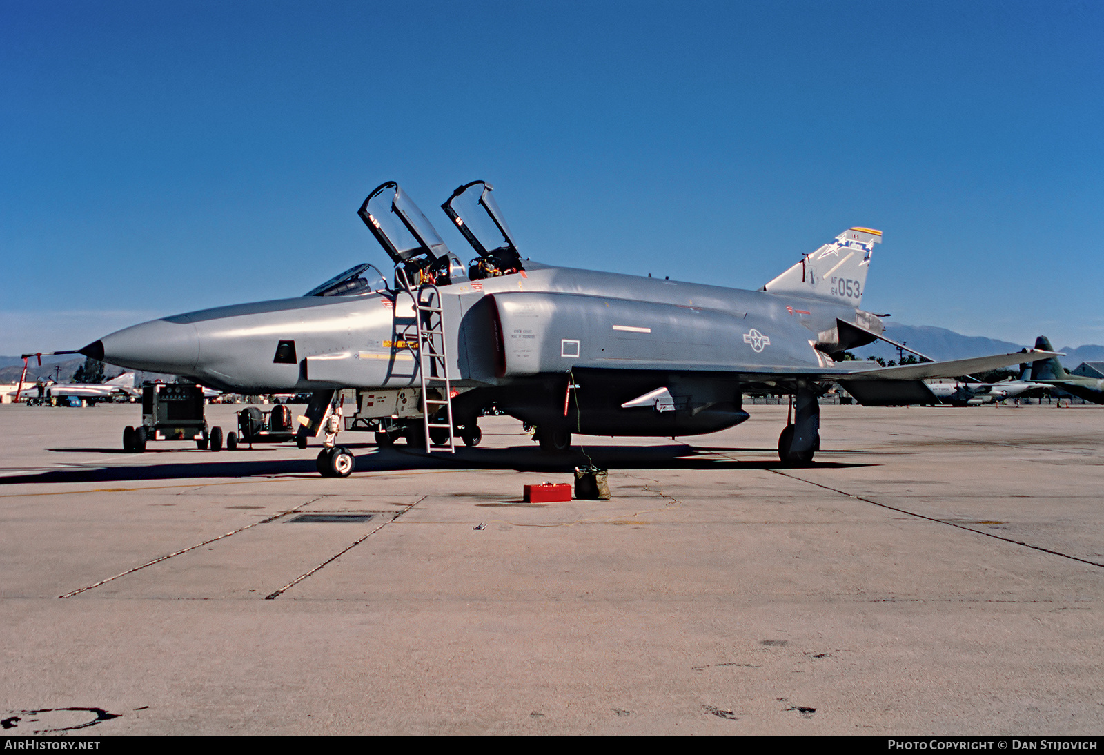 Aircraft Photo of 64-1053 / AF64-053 | McDonnell RF-4C Phantom II | USA - Air Force | AirHistory.net #255164