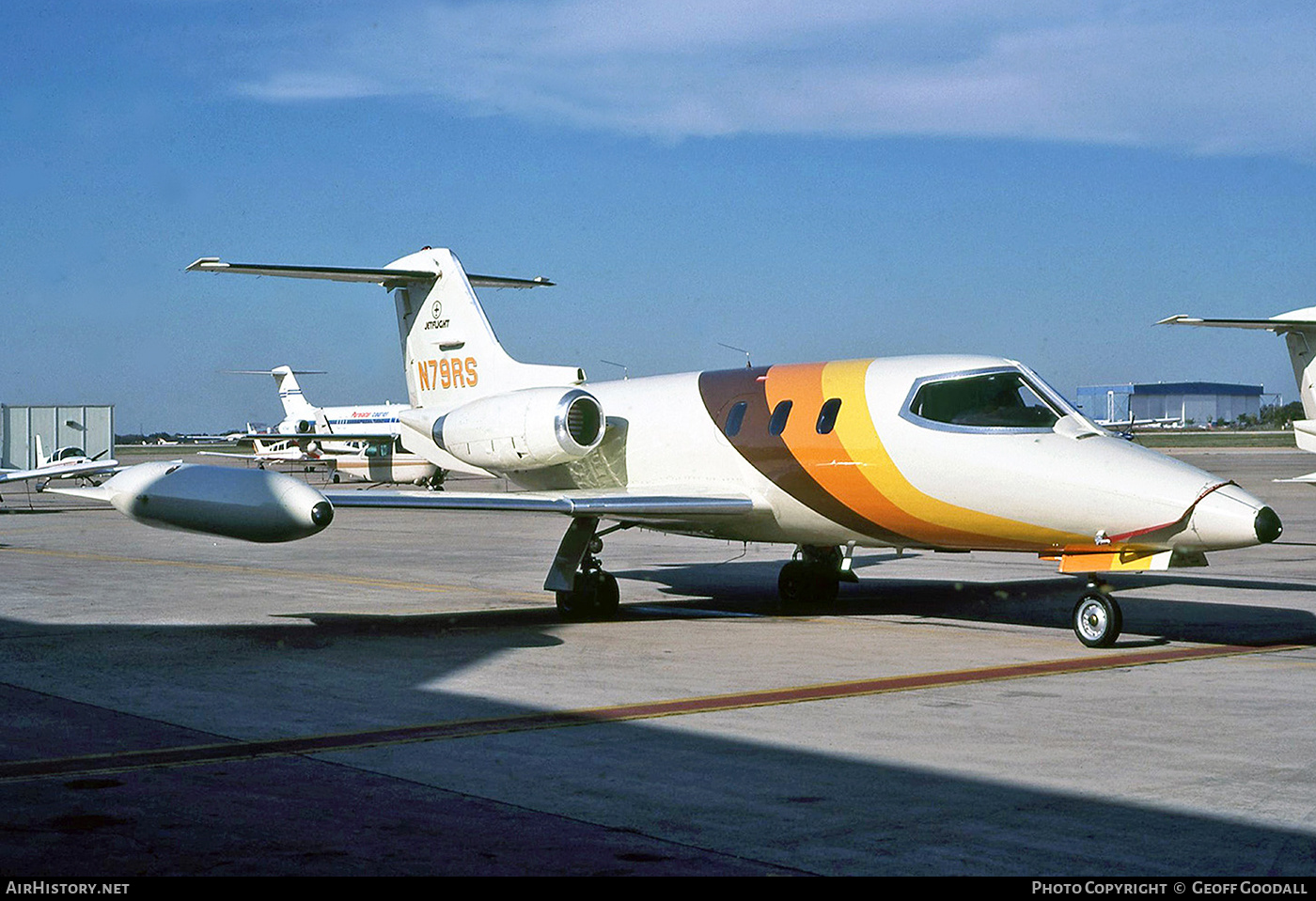 Aircraft Photo of N79RS | Gates Learjet 24D/XR | AirHistory.net #255185