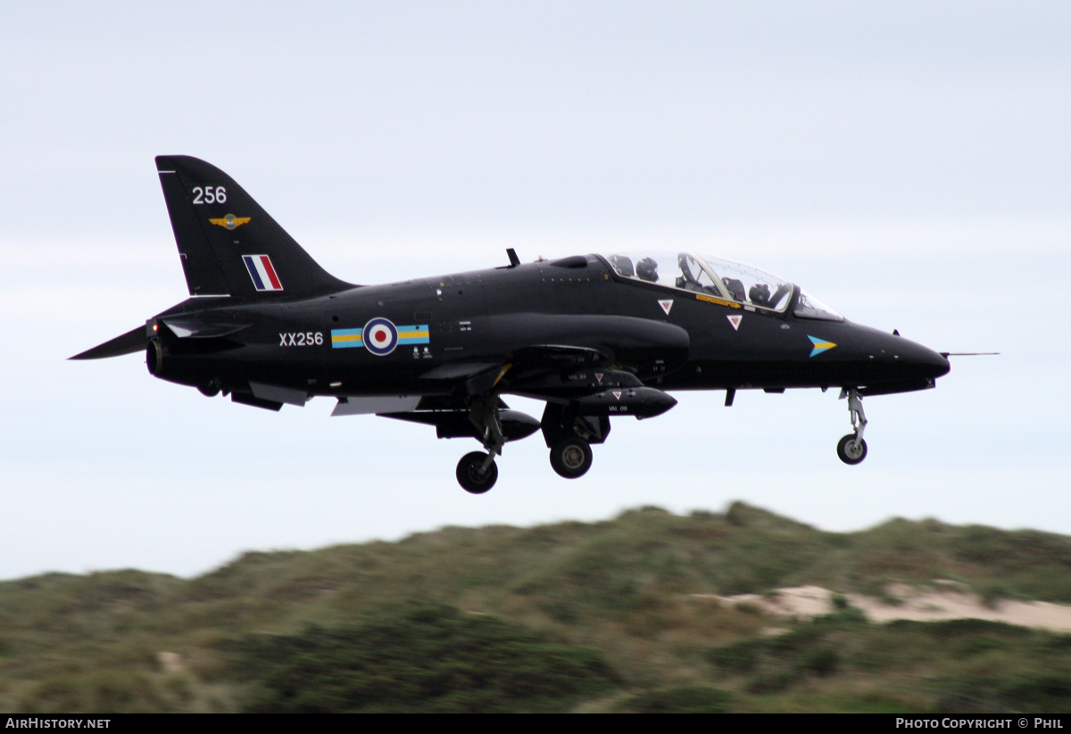 Aircraft Photo of XX256 | British Aerospace Hawk T1A | UK - Air Force | AirHistory.net #255277