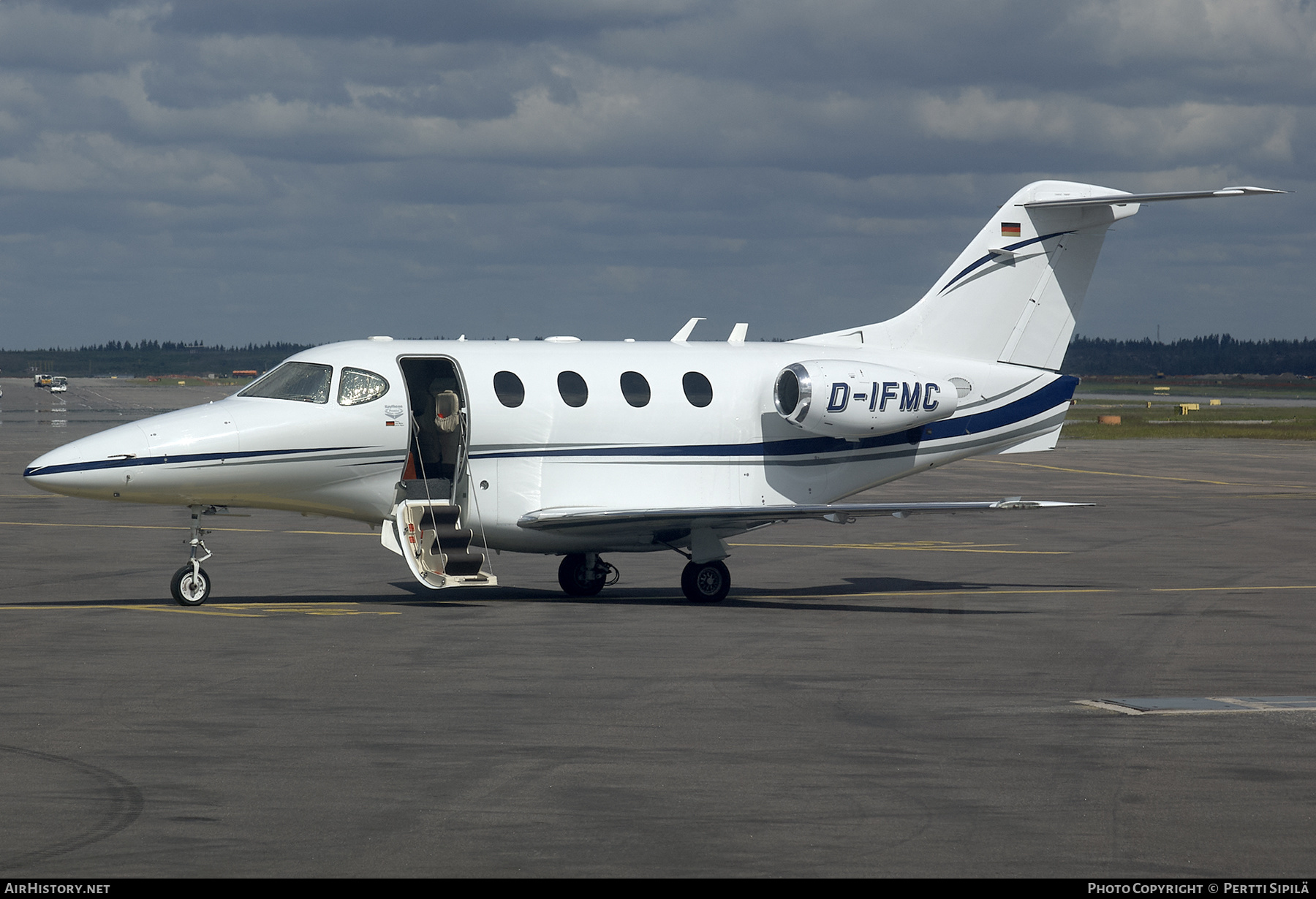 Aircraft Photo of D-IFMC | Raytheon 390 Premier I | AirHistory.net #255301