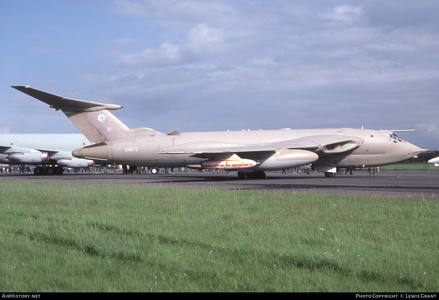 Aircraft Photo of XH675 | Handley Page Victor K2 (HP-80) | UK - Air Force | AirHistory.net #255370