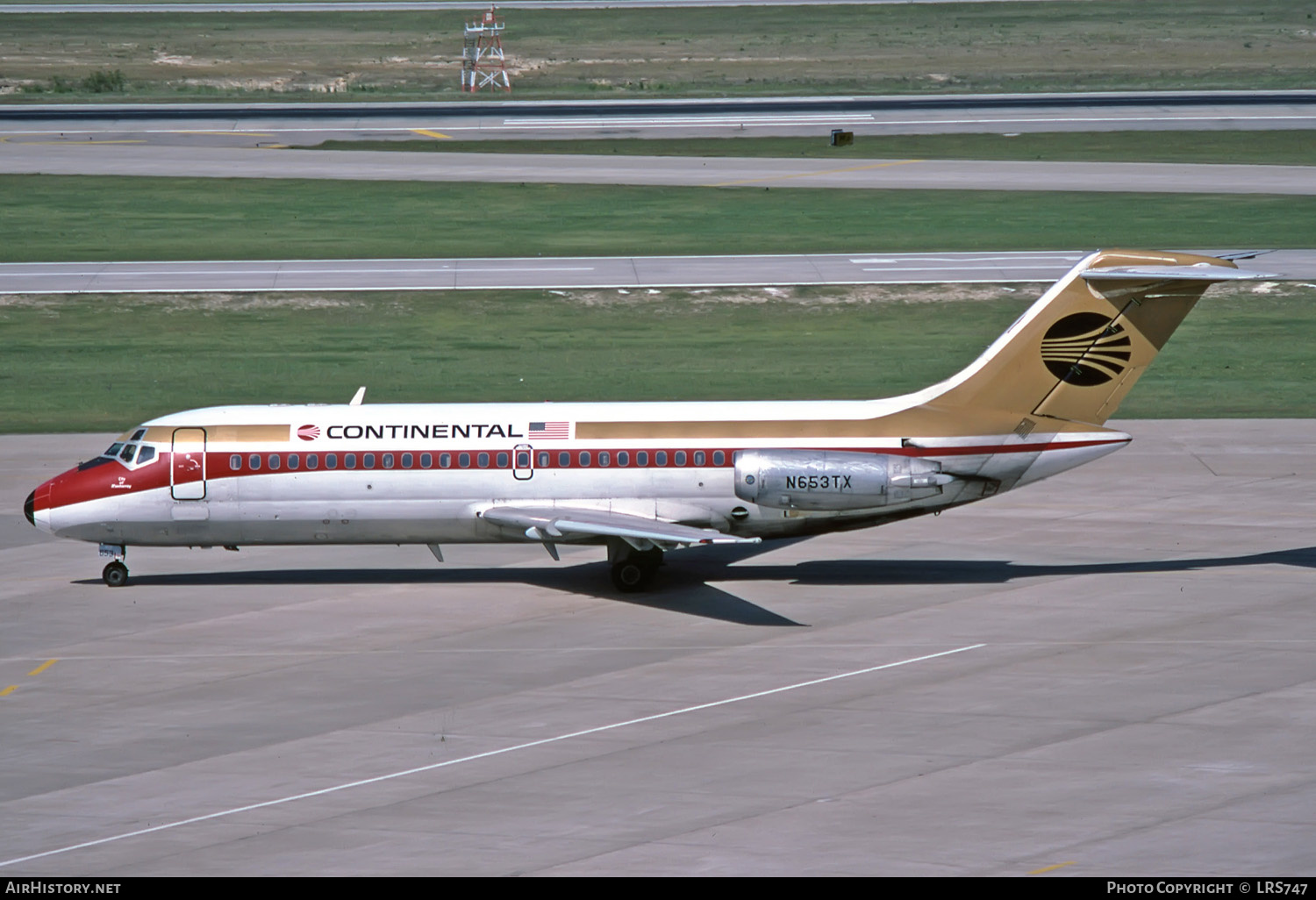 Aircraft Photo of N653TX | Douglas DC-9-14 | Continental Airlines | AirHistory.net #255372