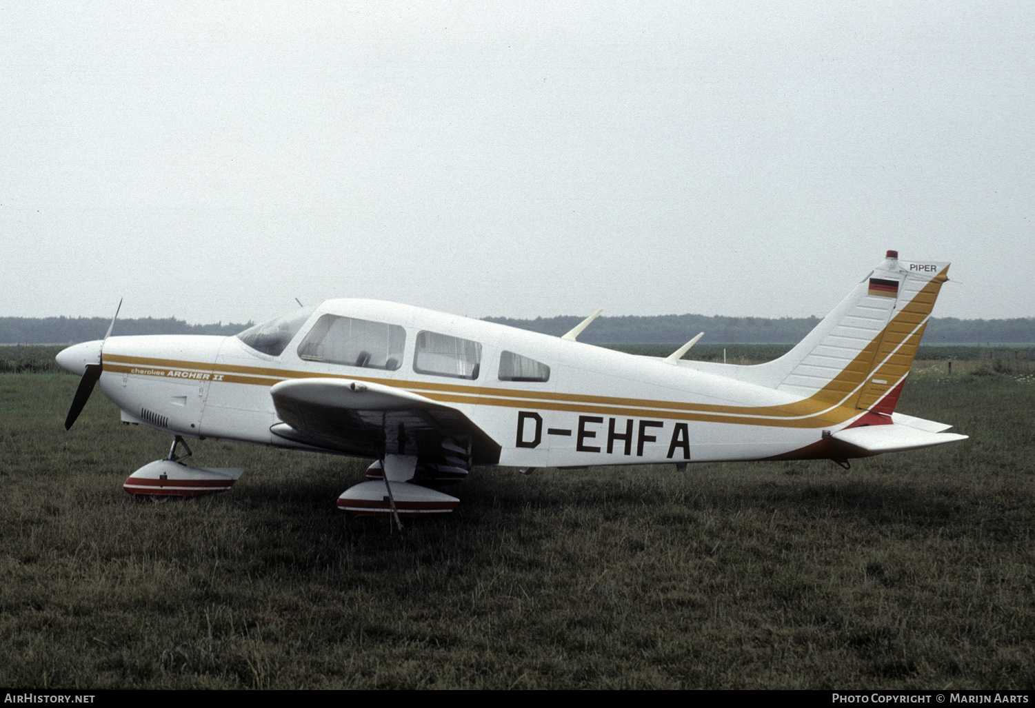 Aircraft Photo of D-EHFA | Piper PA-28-181 Cherokee Archer II | AirHistory.net #255471