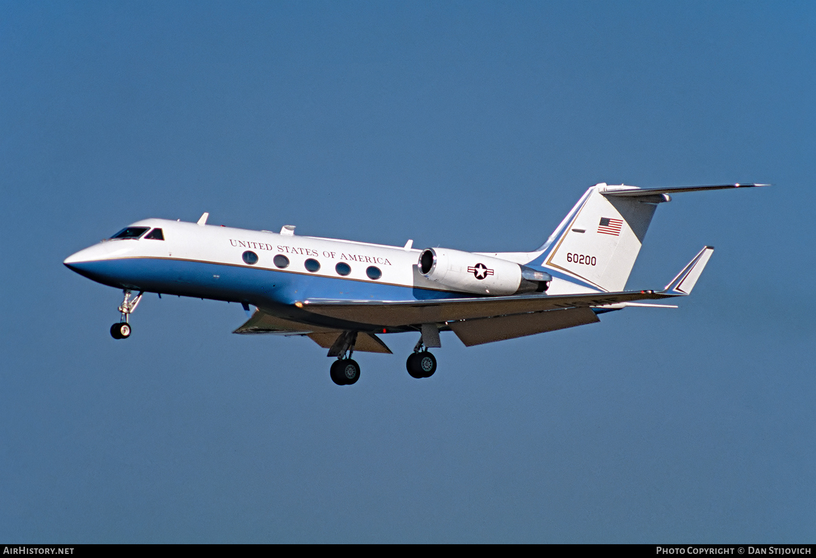 Aircraft Photo of 86-0200 / 60200 | Gulfstream Aerospace C-20B Gulfstream III (G-1159A) | USA - Air Force | AirHistory.net #255541