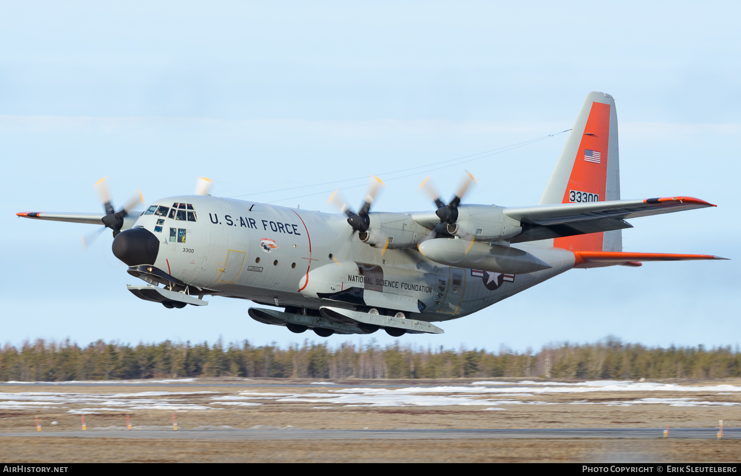 Aircraft Photo of 73-3300 / 33300 | Lockheed LC-130H Hercules (L-382) | USA - Air Force | AirHistory.net #255558