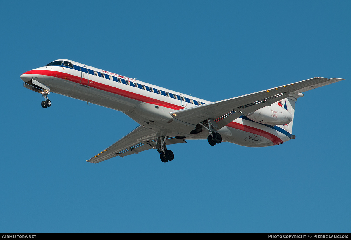 Aircraft Photo of N661JA | Embraer ERJ-145LR (EMB-145LR) | American Eagle | AirHistory.net #255697