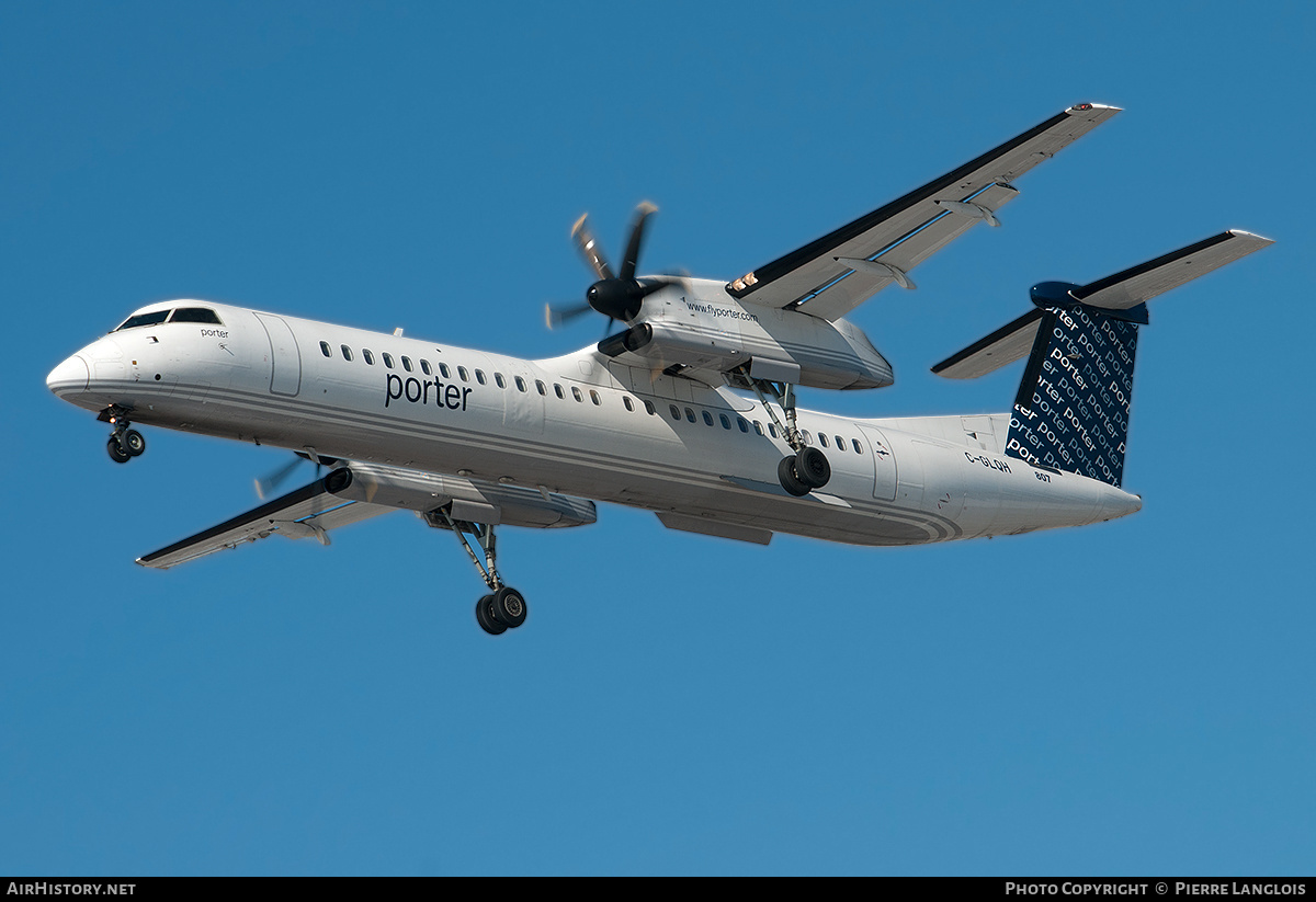 Aircraft Photo of C-GLQH | Bombardier DHC-8-402 Dash 8 | Porter Airlines | AirHistory.net #255746