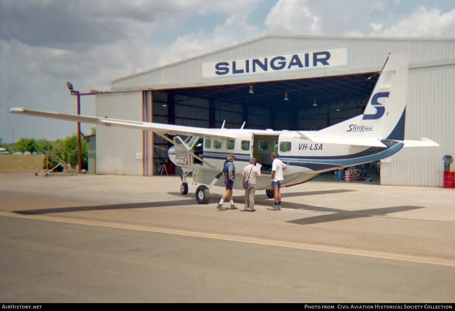 Aircraft Photo of VH-LSA | Cessna 208B Grand Caravan | Slingair | AirHistory.net #255890