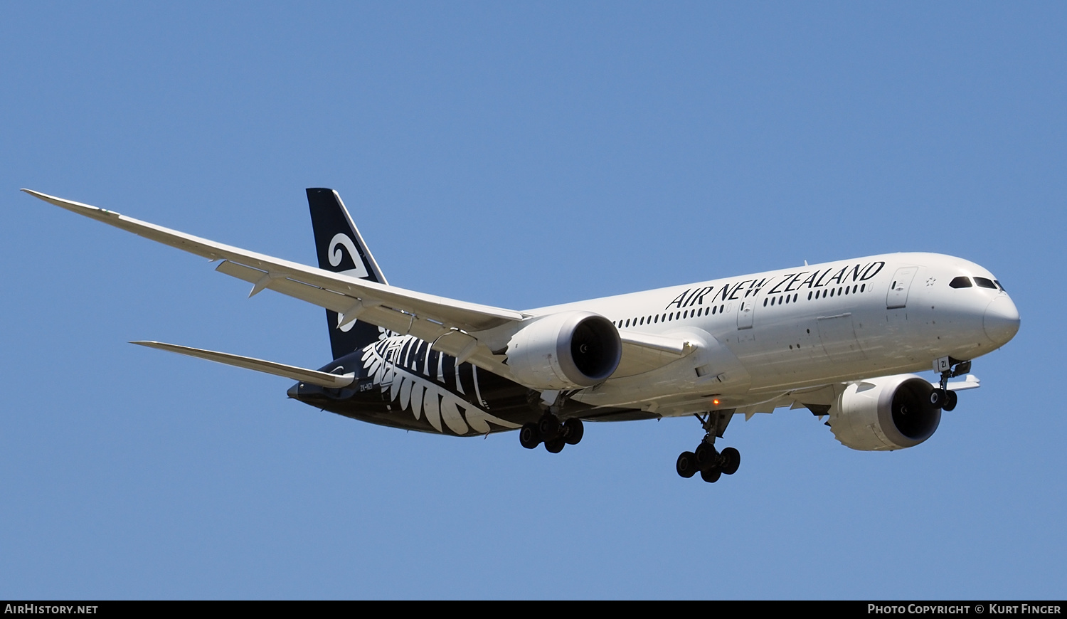 Aircraft Photo of ZK-NZI | Boeing 787-9 Dreamliner | Air New Zealand | AirHistory.net #255910