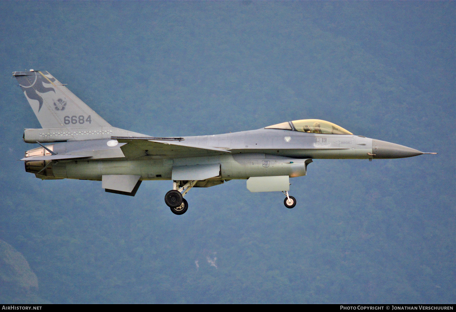 Aircraft Photo of 6684 | General Dynamics F-16A Fighting Falcon | Taiwan - Air Force | AirHistory.net #255927