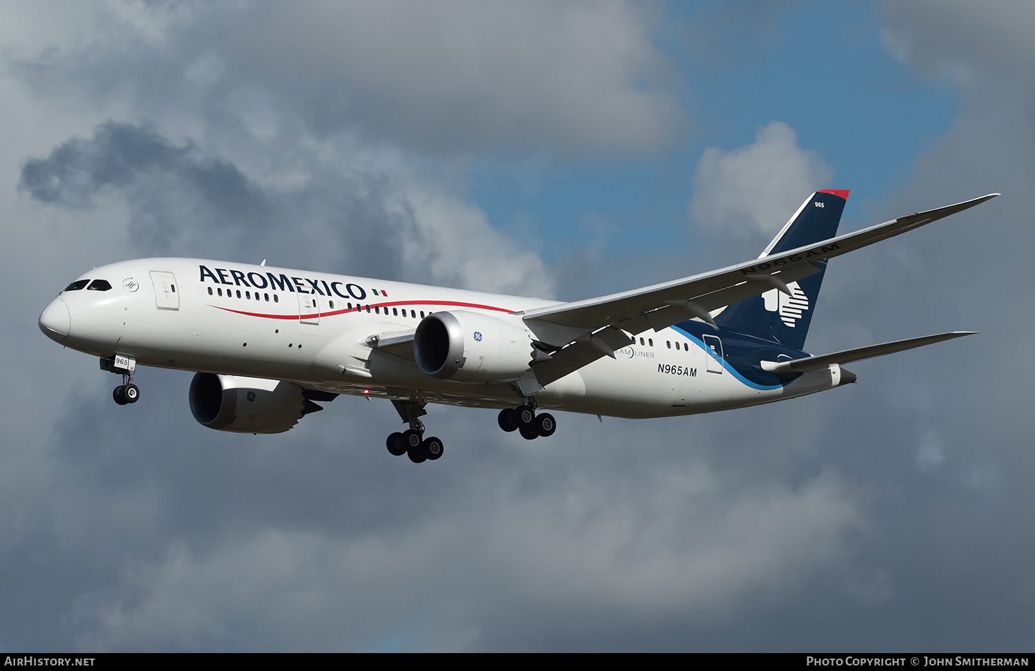 Aircraft Photo of N965AM | Boeing 787-8 Dreamliner | AeroMéxico | AirHistory.net #255983