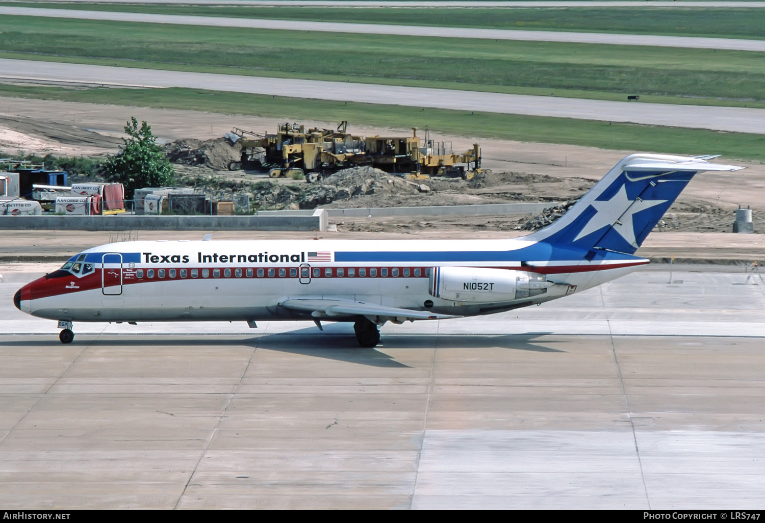 Aircraft Photo of N1052T | Douglas DC-9-14 | Texas International Airlines | AirHistory.net #256015