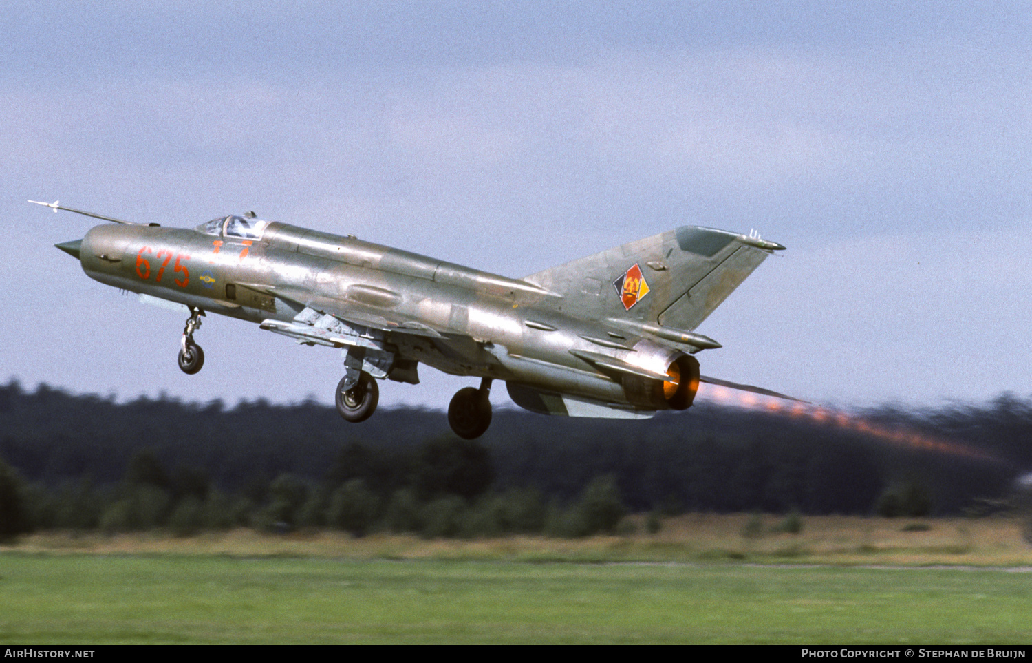 Aircraft Photo of 675 | Mikoyan-Gurevich MiG-21MF | East Germany - Air Force | AirHistory.net #256057