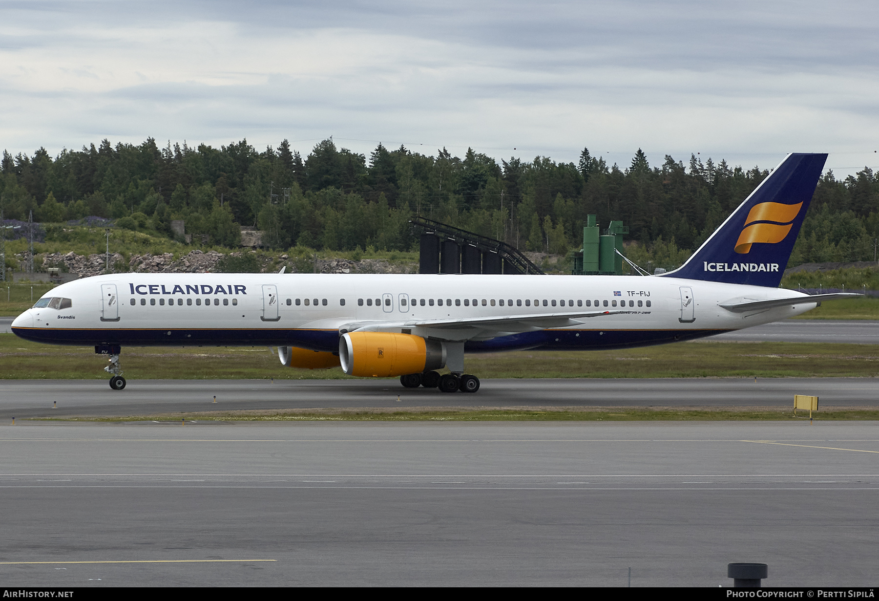 Aircraft Photo of TF-FIJ | Boeing 757-208 | Icelandair | AirHistory.net #256098