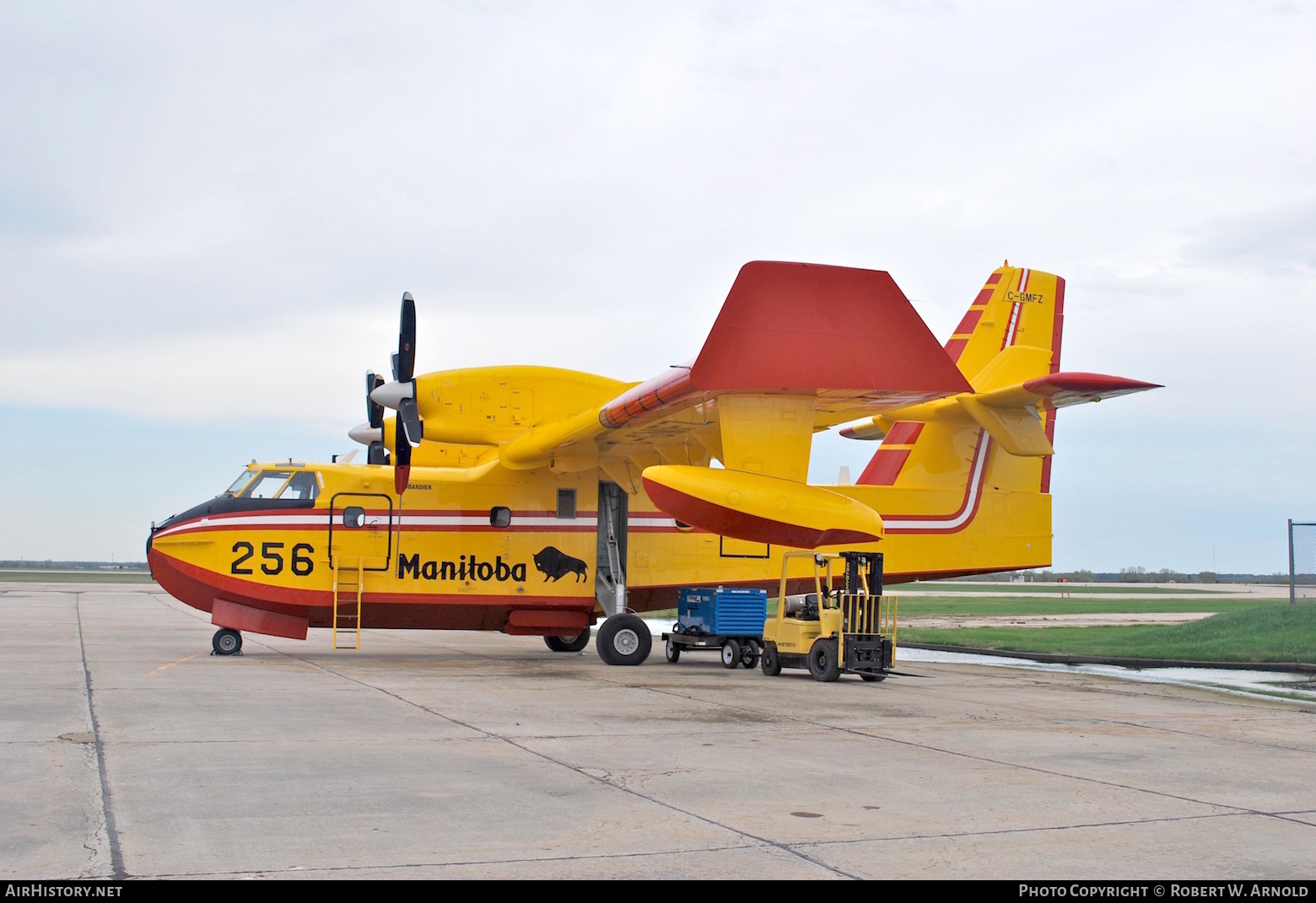 Aircraft Photo of C-GMFZ | Bombardier CL-415 (CL-215-6B11) | Manitoba Government Air Service | AirHistory.net #256099