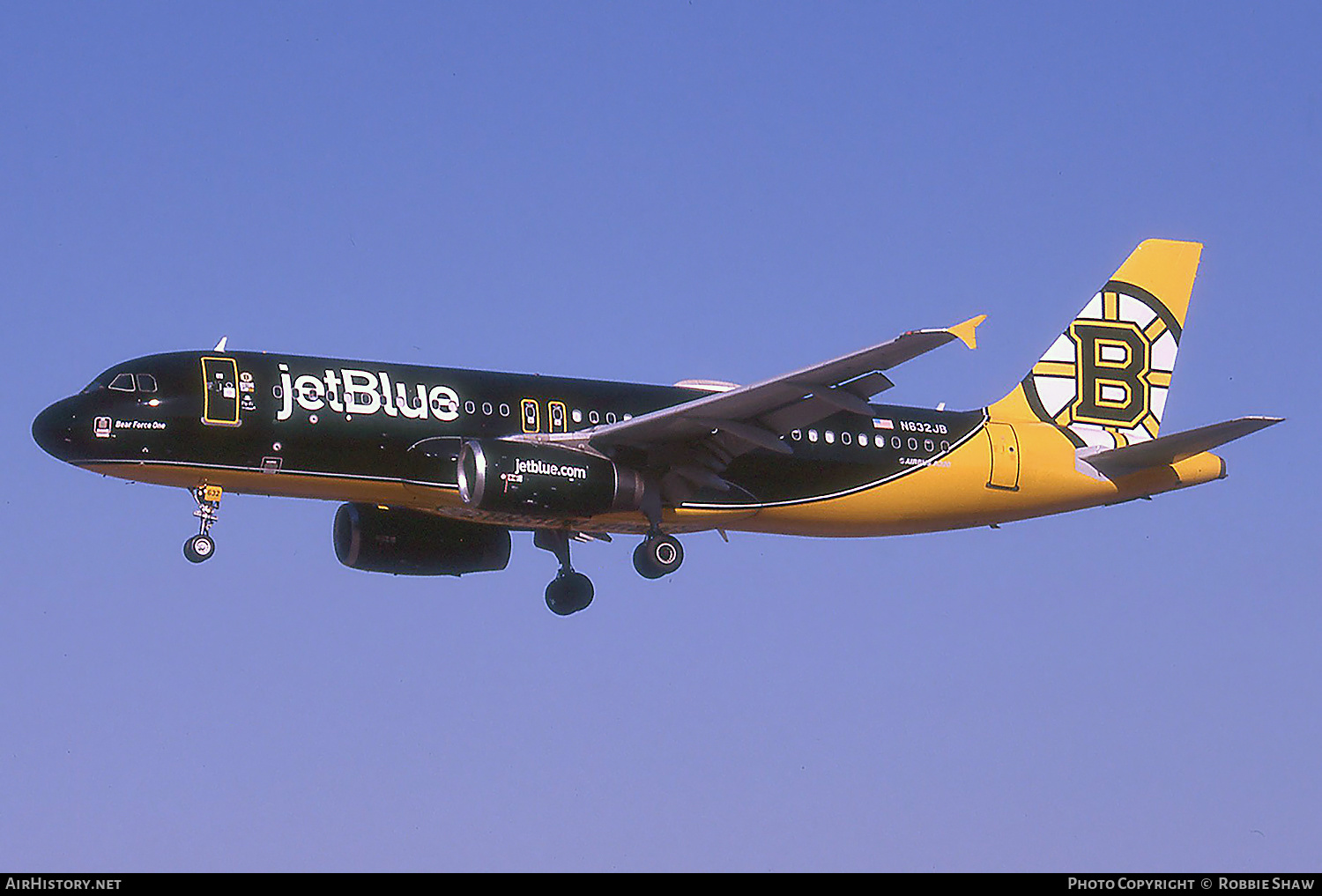 Aircraft Photo of N632JB | Airbus A320-232 | JetBlue Airways | AirHistory.net #256136