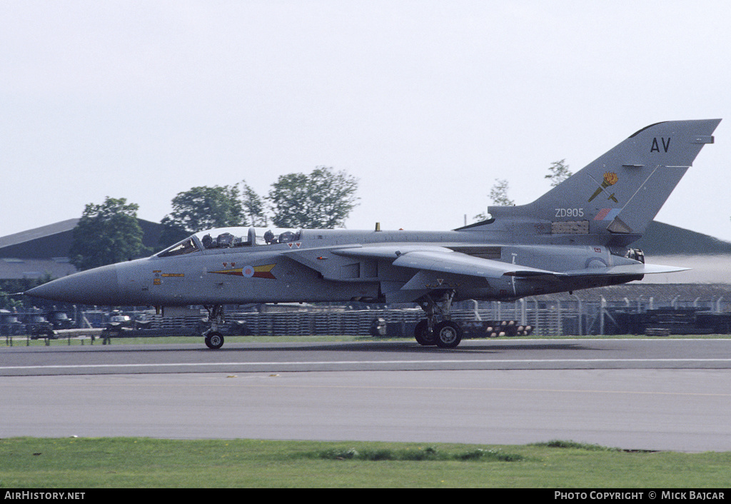 Aircraft Photo of ZD905 | Panavia Tornado F2 | UK - Air Force | AirHistory.net #256171