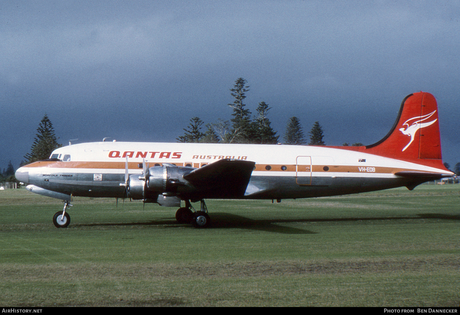 Aircraft Photo of VH-EDB | Douglas C-54A Skymaster | Qantas | AirHistory.net #256218