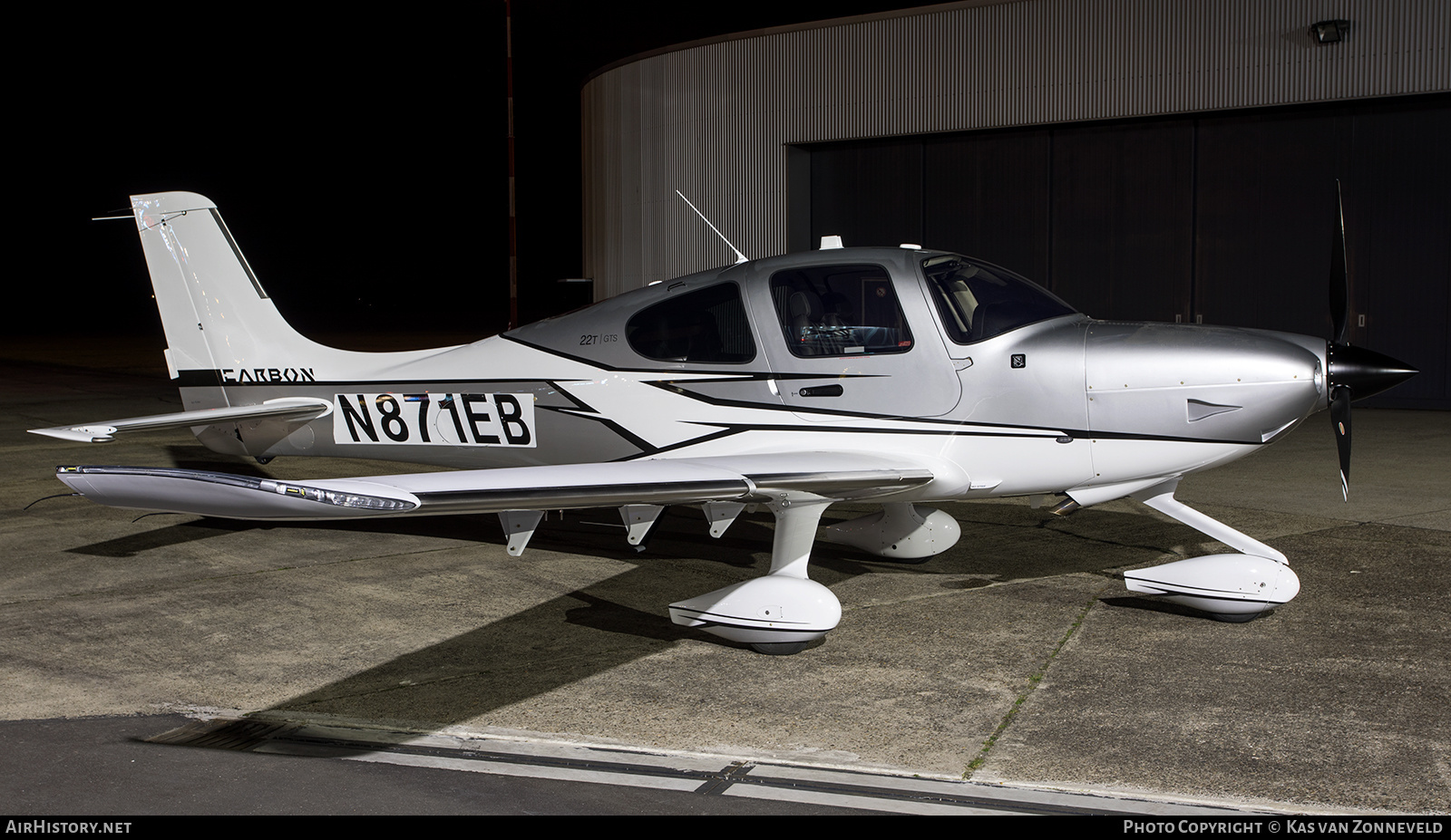 Aircraft Photo of N871EB | Cirrus SR-22T G6-GTS Carbon | AirHistory.net #256235