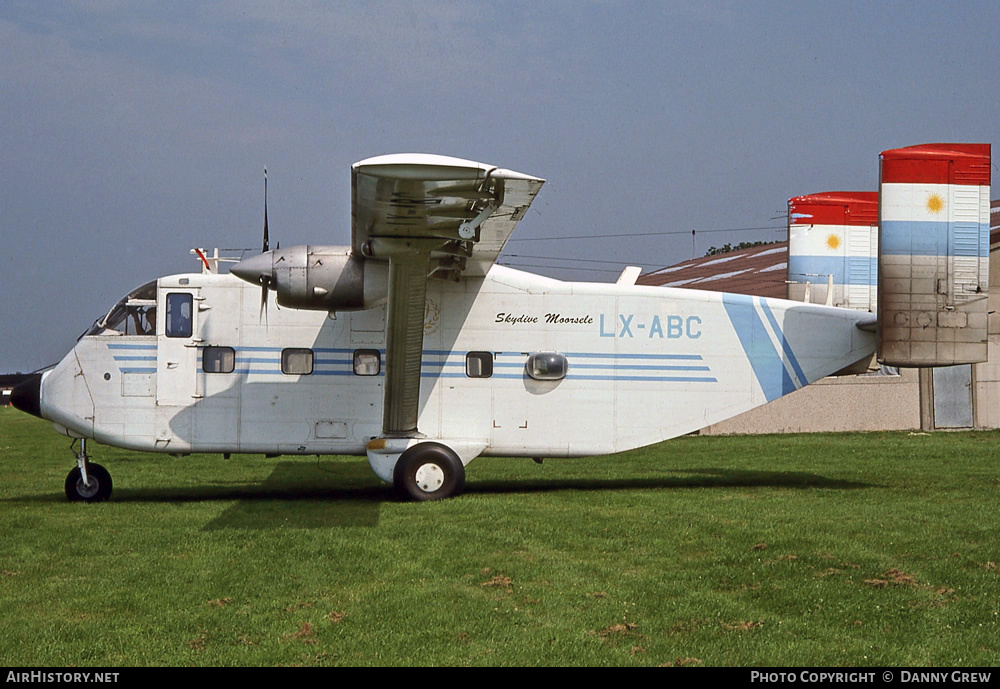 Aircraft Photo of LX-ABC | Short SC.7 Skyvan 3-100 | Skydive Moorsele | AirHistory.net #256239