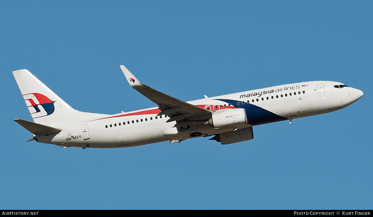 Aircraft Photo of 9M-MXV | Boeing 737-8H6 | Malaysia Airlines | AirHistory.net #256338