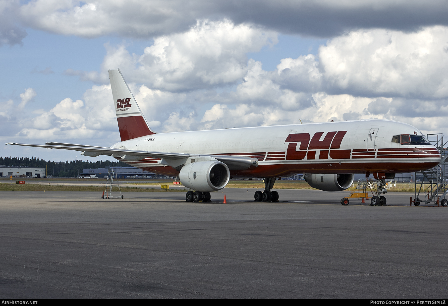 Aircraft Photo of G-BIKK | Boeing 757-236/SF | DHL Worldwide Express | AirHistory.net #256385