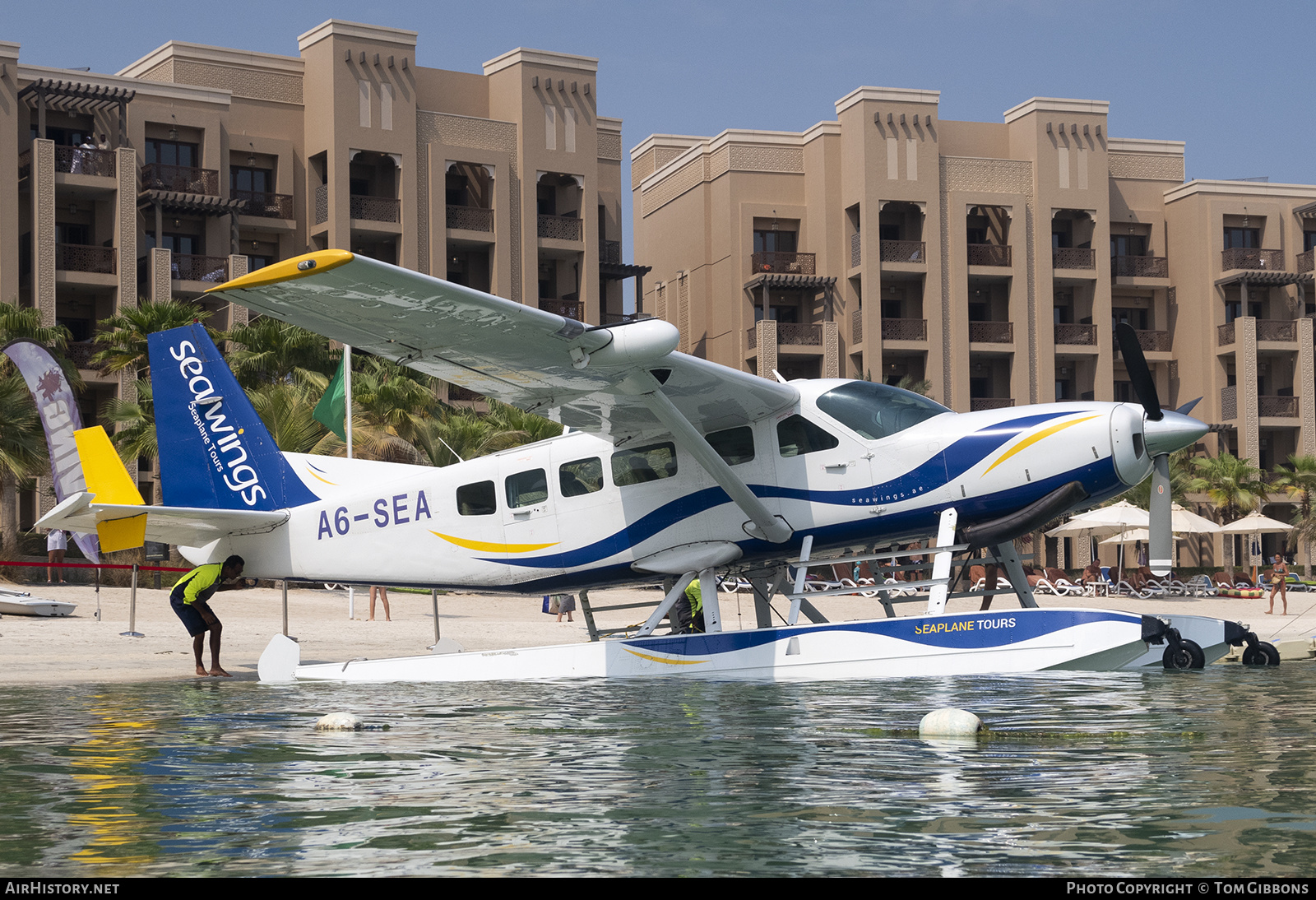 Aircraft Photo of A6-SEA | Cessna 208 Caravan I | Seawings Seaplane Tours | AirHistory.net #256450
