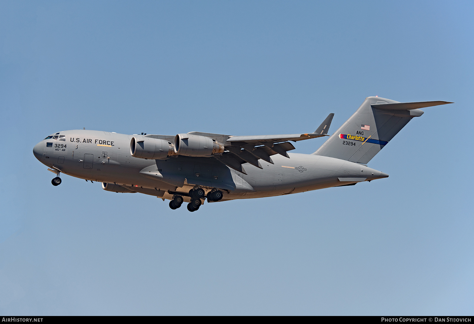 Aircraft Photo of 92-3294 / 23294 | McDonnell Douglas C-17A Globemaster III | USA - Air Force | AirHistory.net #256477