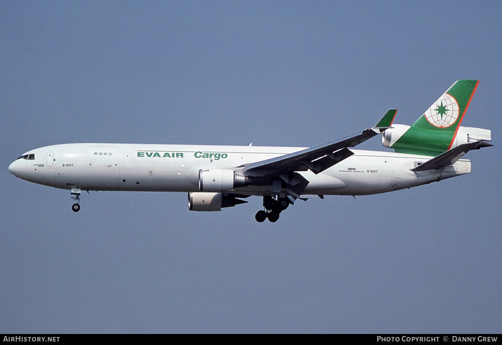 Aircraft Photo of B-16107 | McDonnell Douglas MD-11/F | EVA Air Cargo | AirHistory.net #256492
