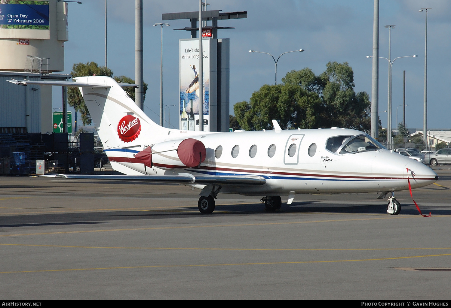 Aircraft Photo of VH-BZL | Beech Beechjet 400A | Coopers Brewery | AirHistory.net #256516