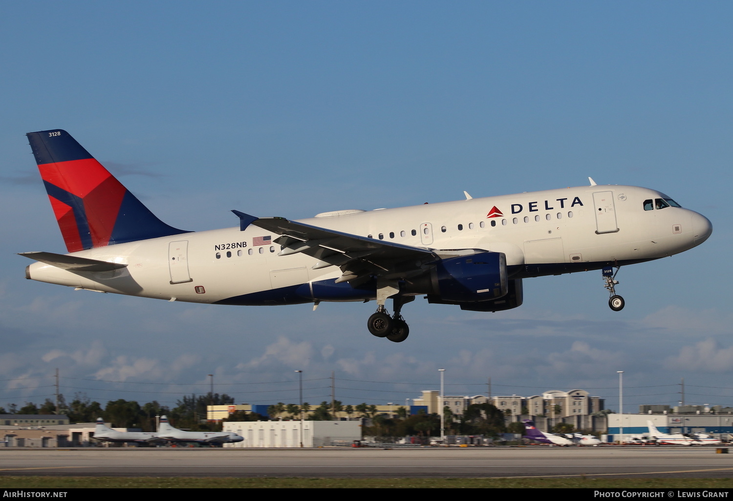 Aircraft Photo of N328NB | Airbus A319-114 | Delta Air Lines | AirHistory.net #256565