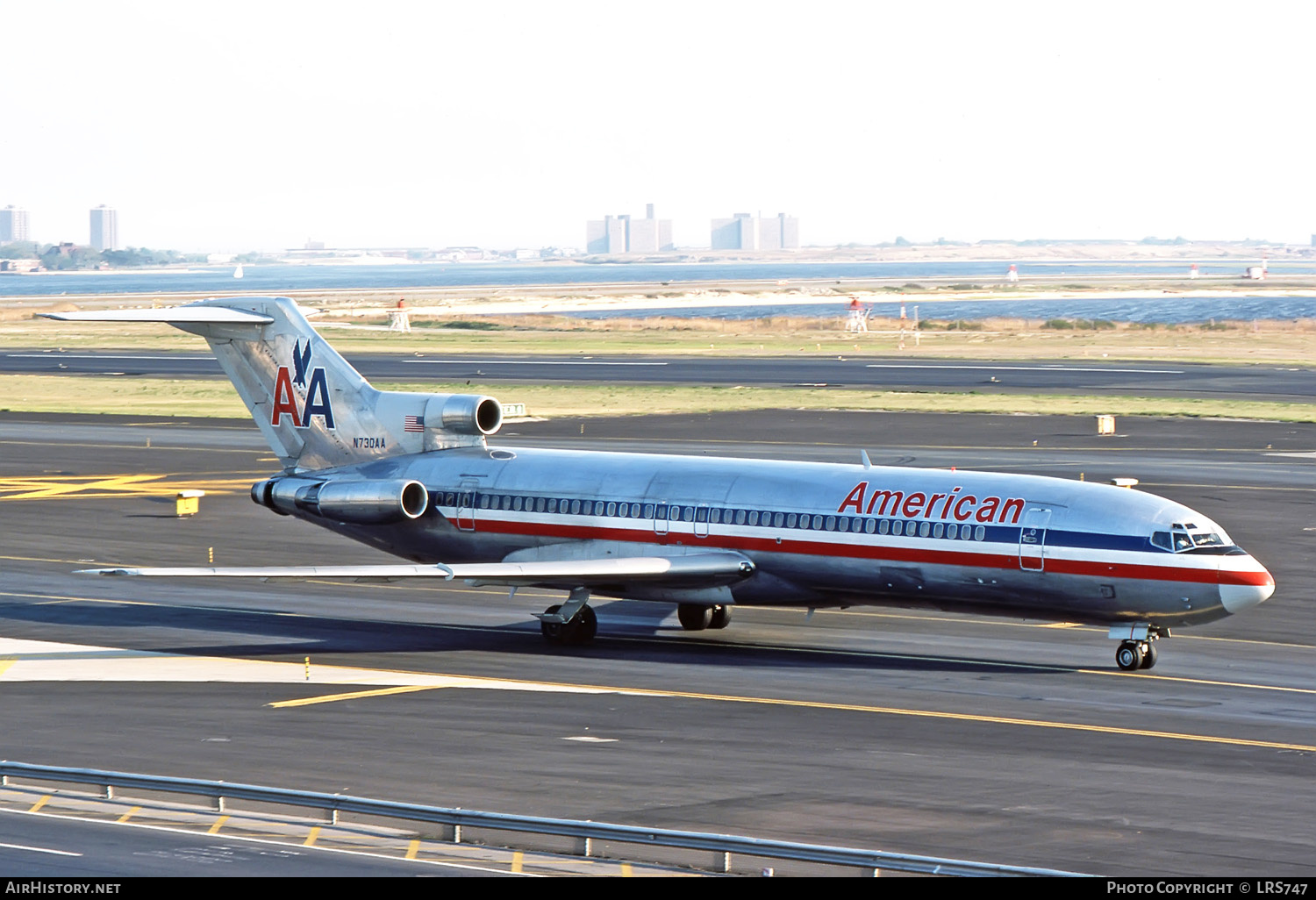 Aircraft Photo of N730AA | Boeing 727-227/Adv | American Airlines | AirHistory.net #256584