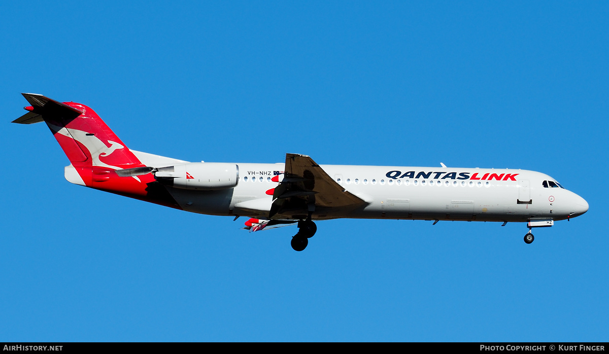 Aircraft Photo of VH-NHZ | Fokker 100 (F28-0100) | QantasLink | AirHistory.net #256590