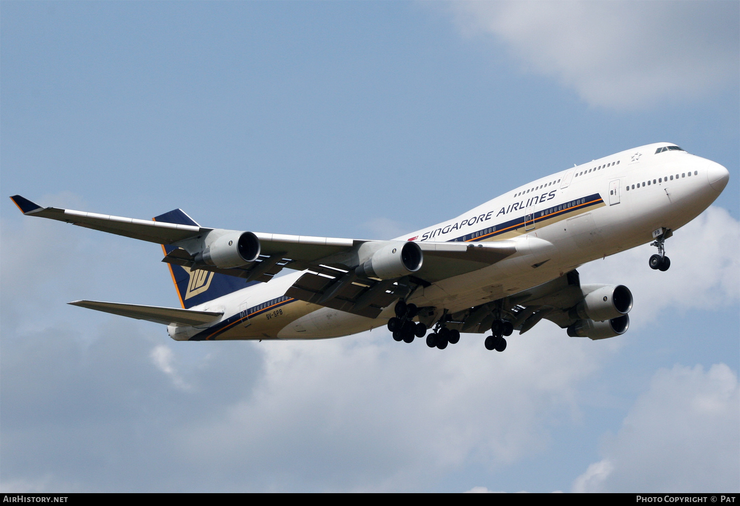 Aircraft Photo of 9V-SPB | Boeing 747-412 | Singapore Airlines | AirHistory.net #256642
