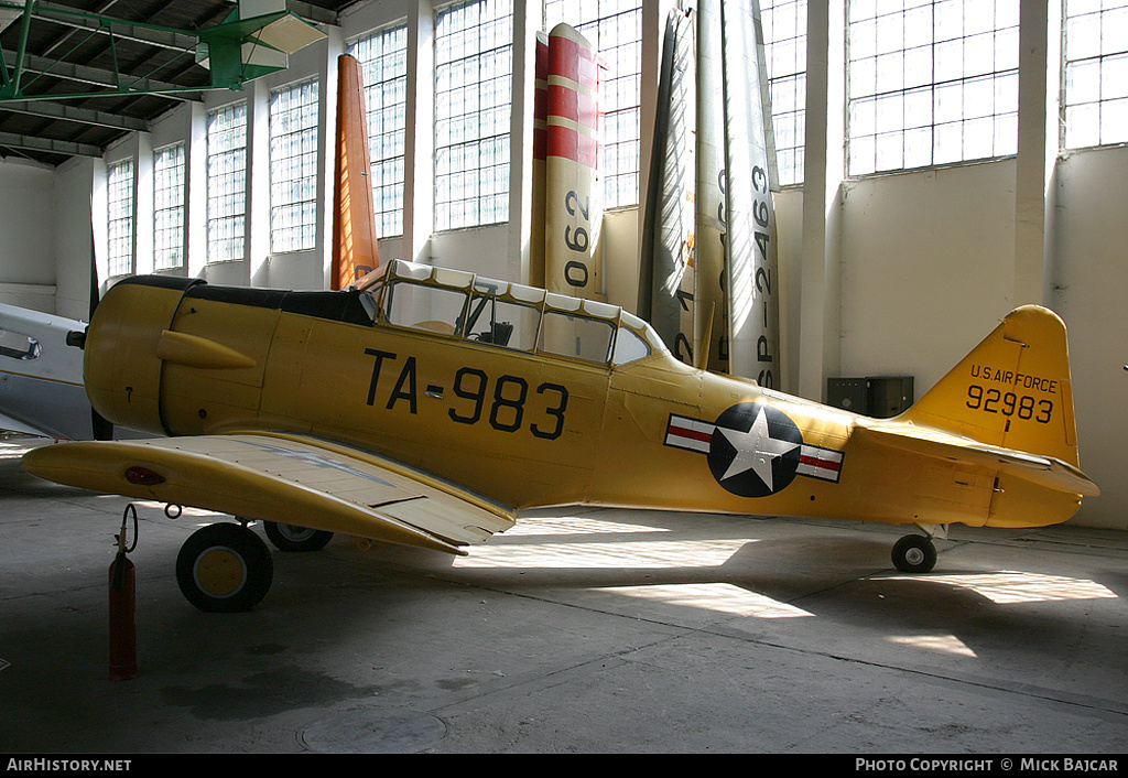 Aircraft Photo of 49-2983 | North American T-6G Texan | USA - Air Force | AirHistory.net #256677