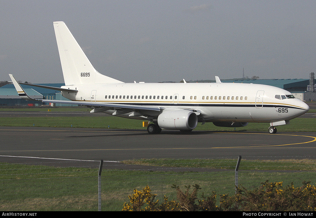 Aircraft Photo of 166695 / 6695 | Boeing C-40A Clipper | USA - Navy | AirHistory.net #256708