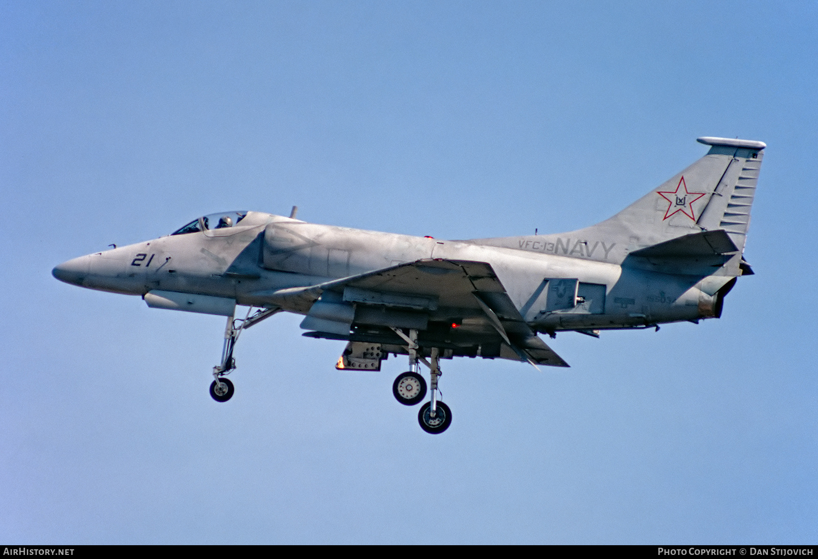 Aircraft Photo of 155034 | Douglas A-4F Skyhawk | USA - Navy | AirHistory.net #256731