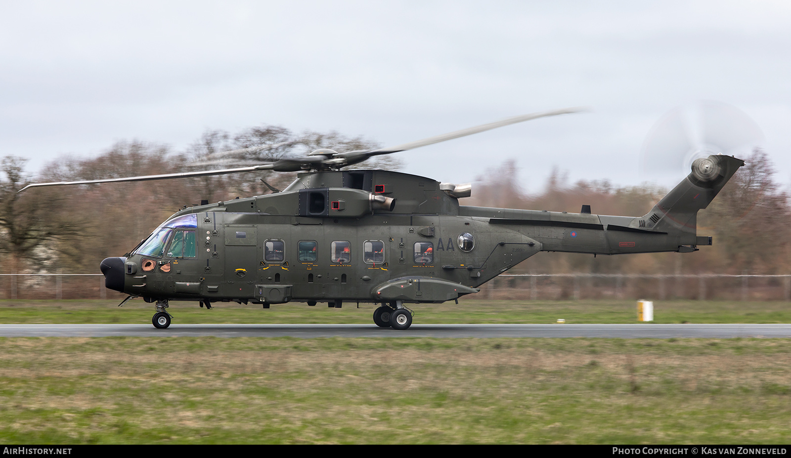 Aircraft Photo of ZJ990 | AgustaWestland EH101-512 Merlin HC3A | UK - Air Force | AirHistory.net #256779