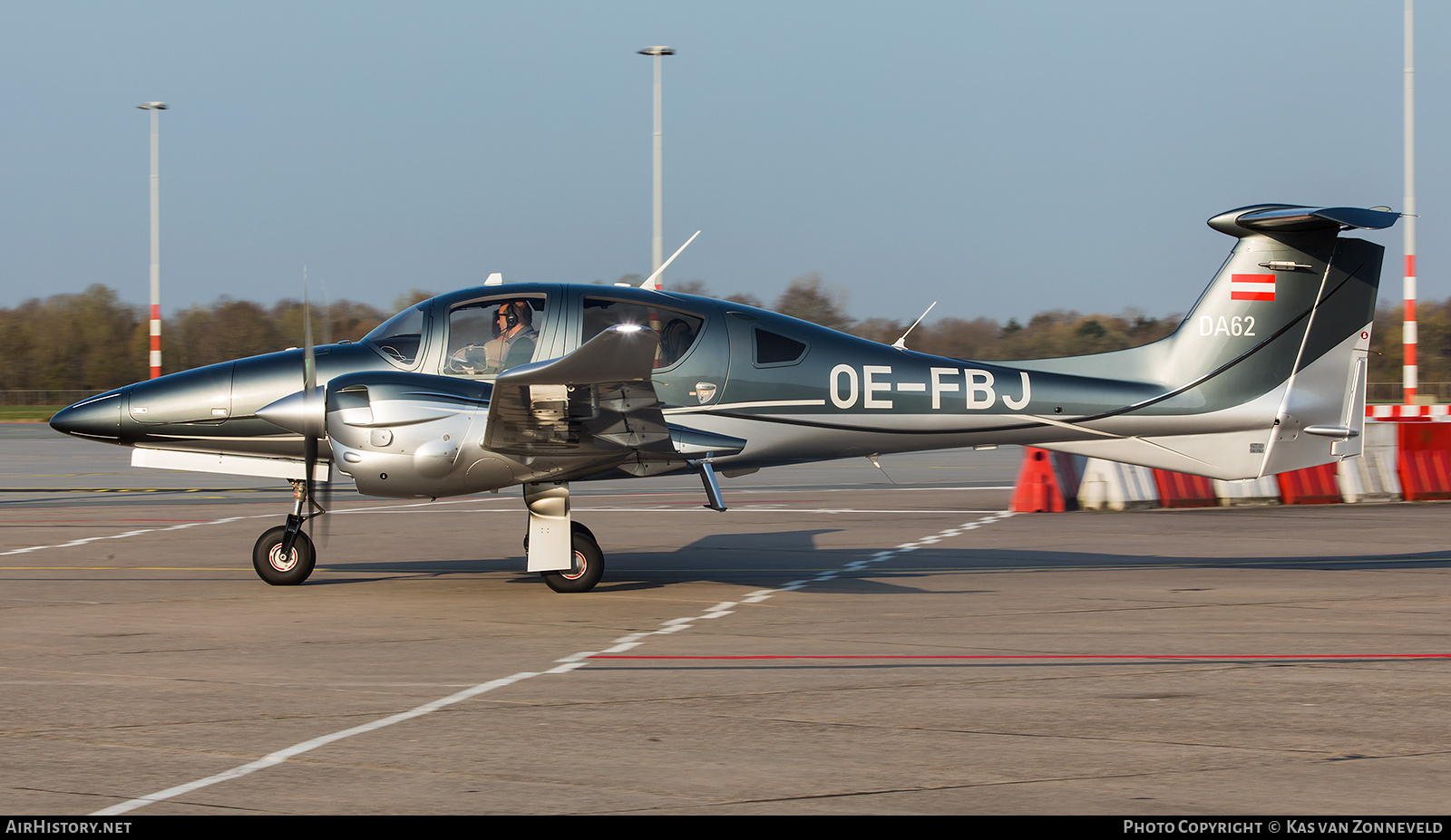 Aircraft Photo of OE-FBJ | Diamond DA62 | AirHistory.net #256796